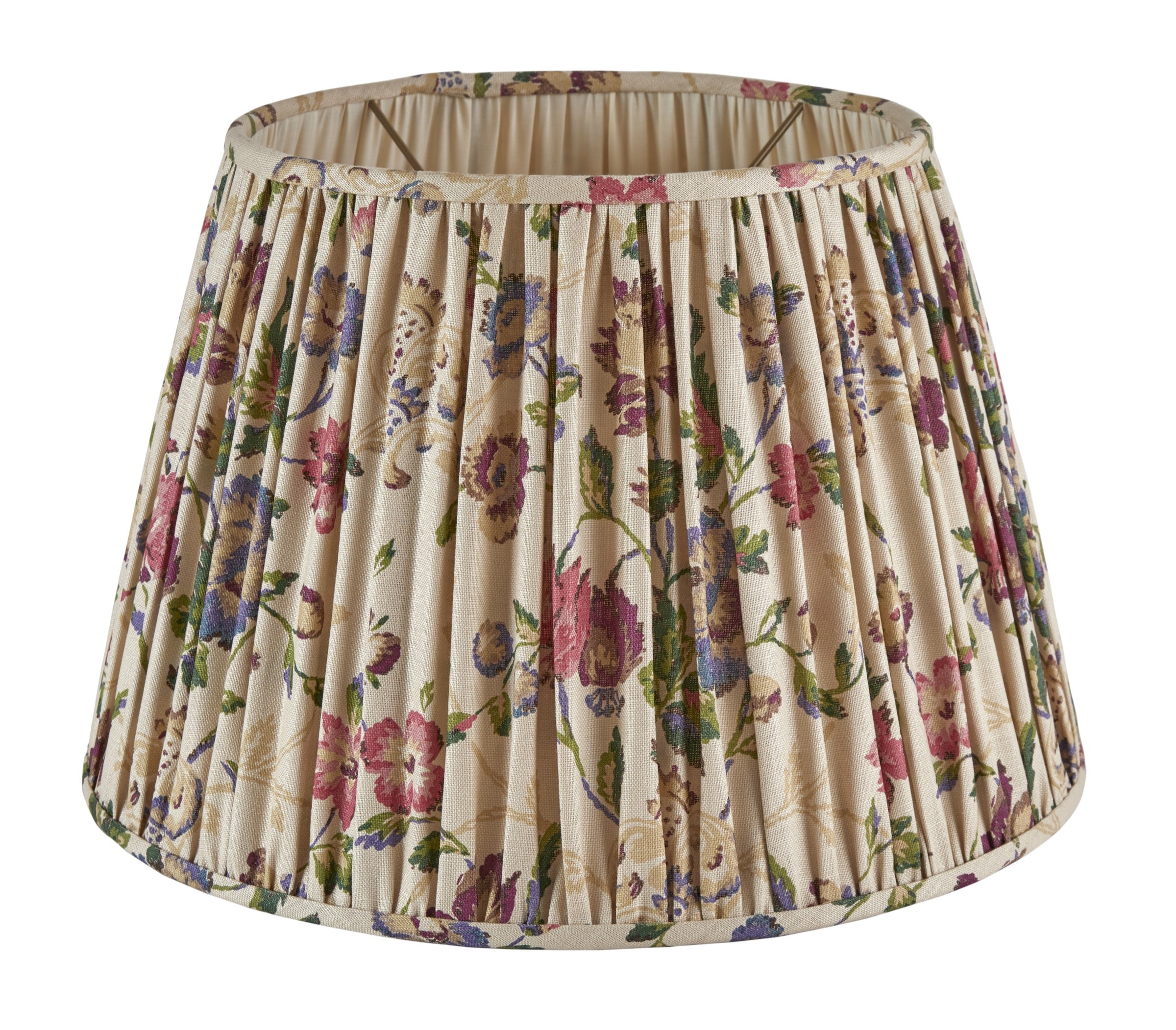 Enid’s Garland Lampshade (Warmer Backcloth)