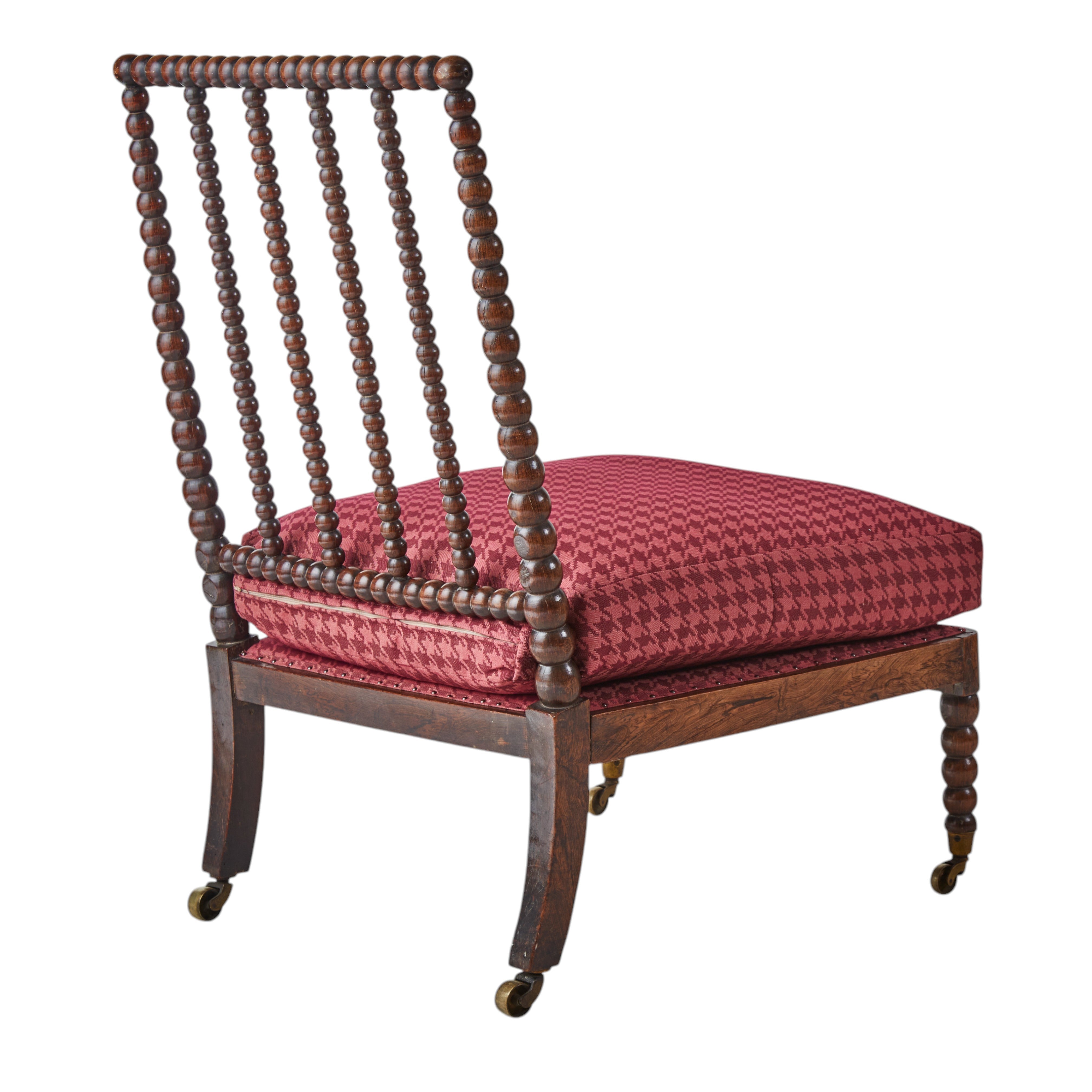 Bobbin Armchair with Walter Cushion