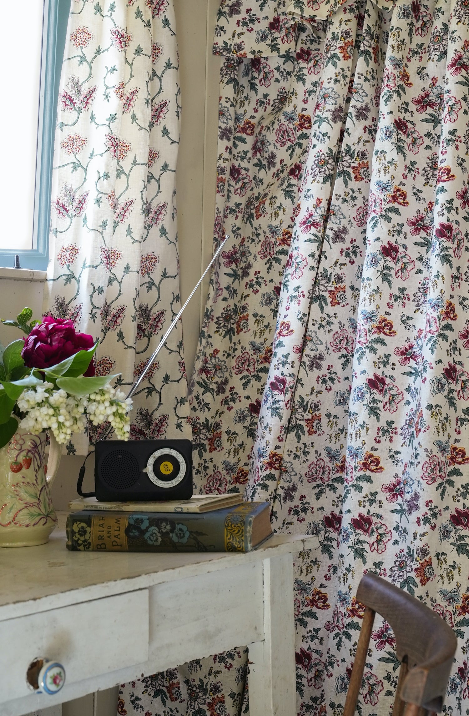 West House Trail Paler Backcloth