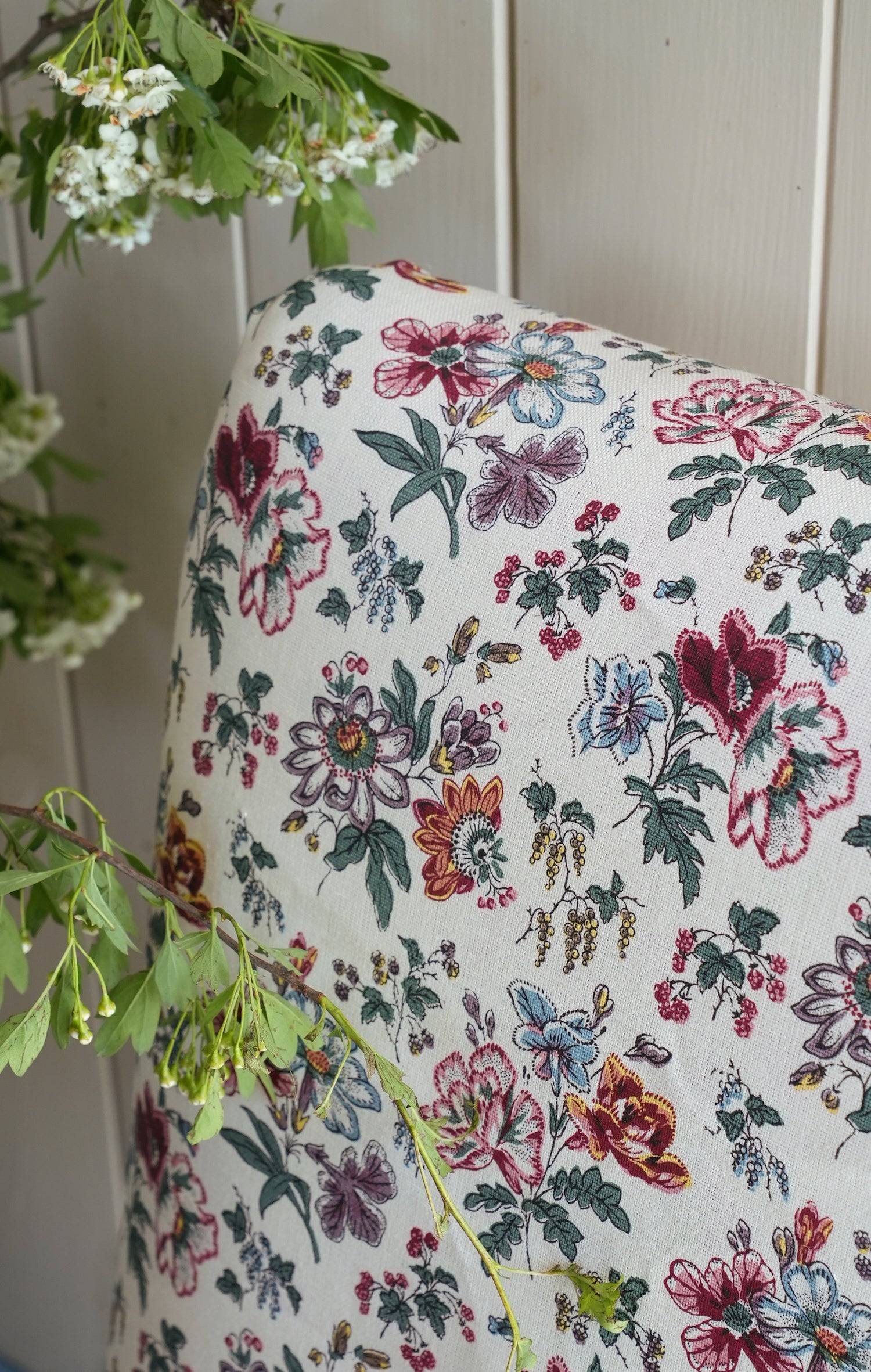 West House Trail Paler Backcloth