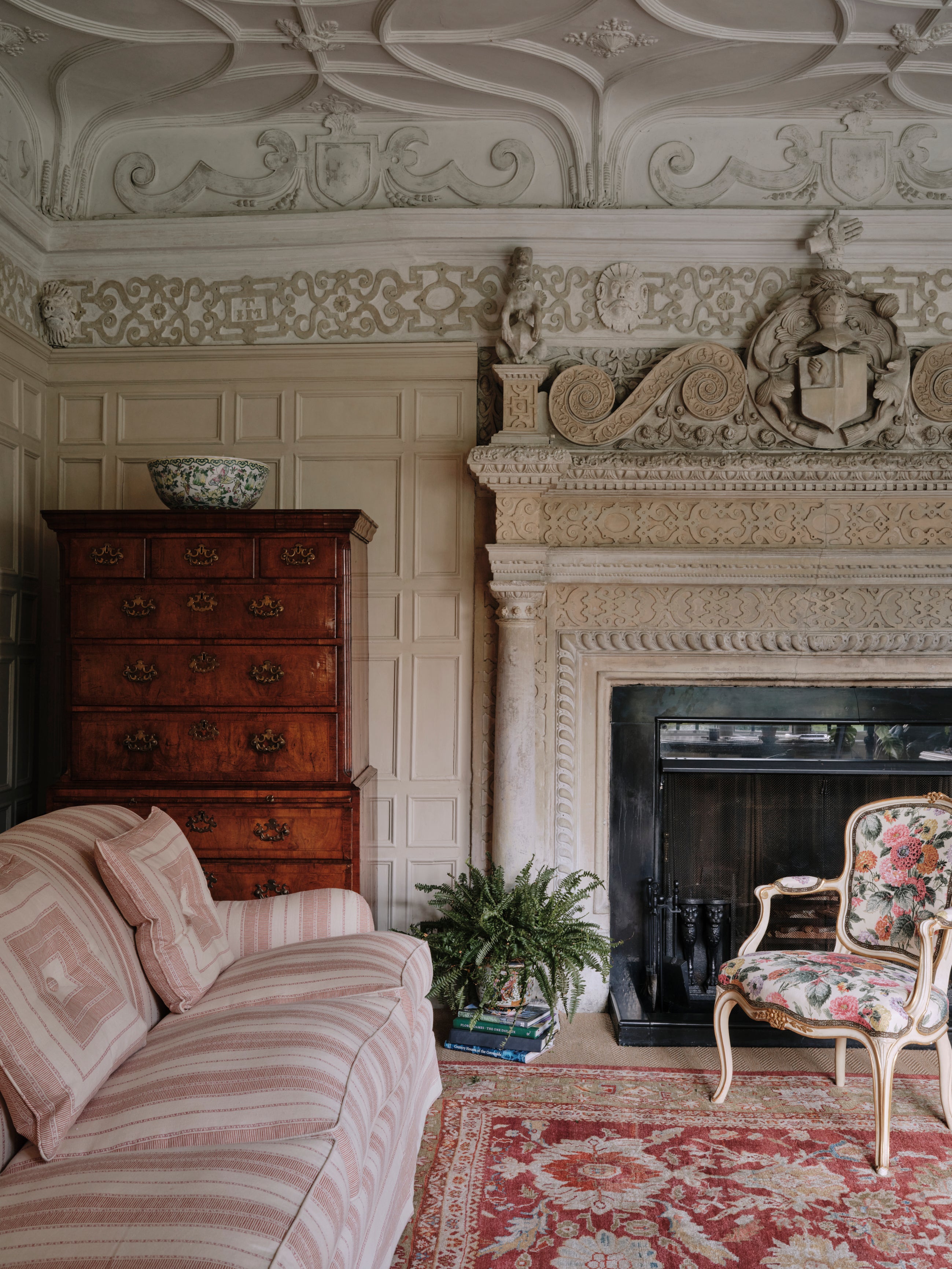 A 19th Century Parcel-Gilt Salon Chair in Flora Soames Dahlias with Antique Gold Decorated Braid