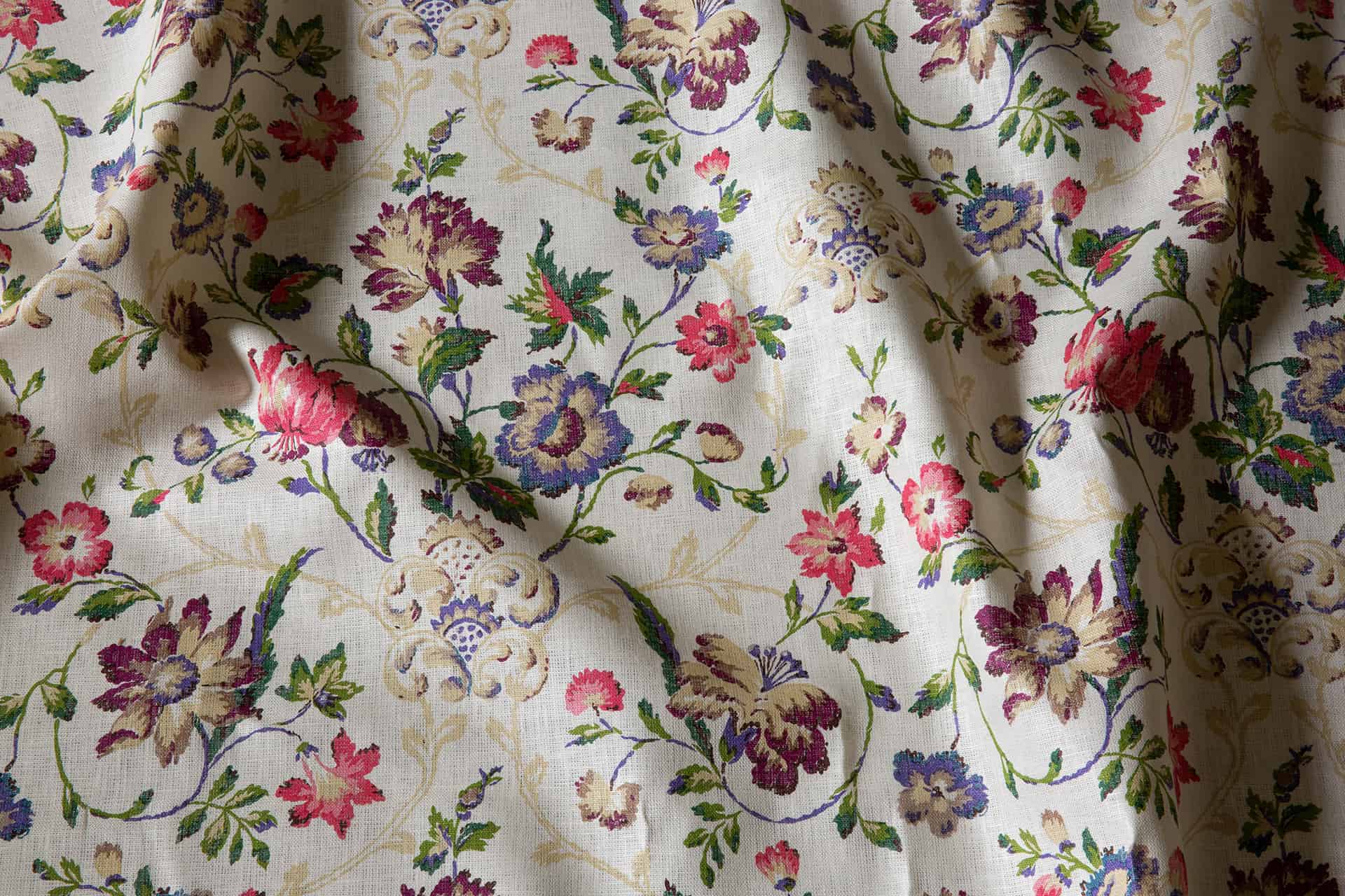 Enid's Garland Original 02 Paler Backcloth