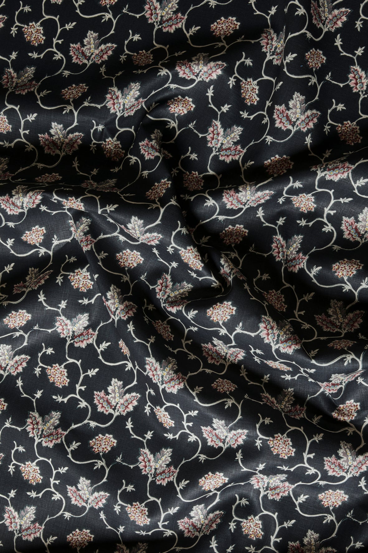 West House Trellis Noire