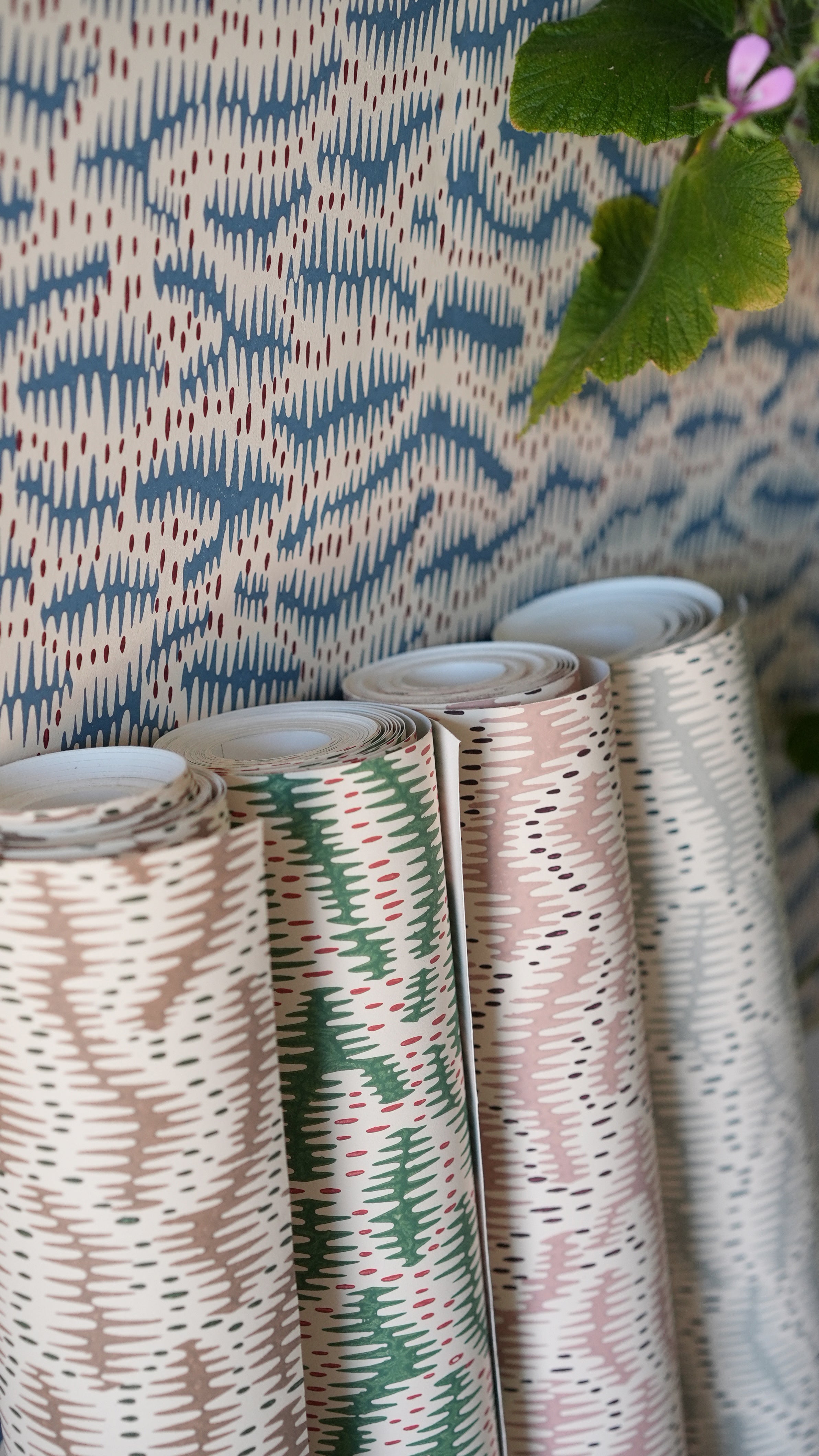 Daphne's Feathers Slate Blue Wallpaper