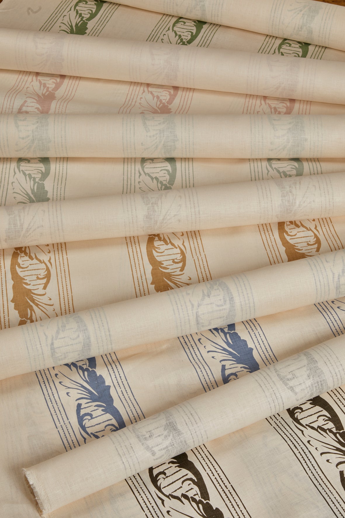 Palantine Stripe Piccola Smoke On Crema