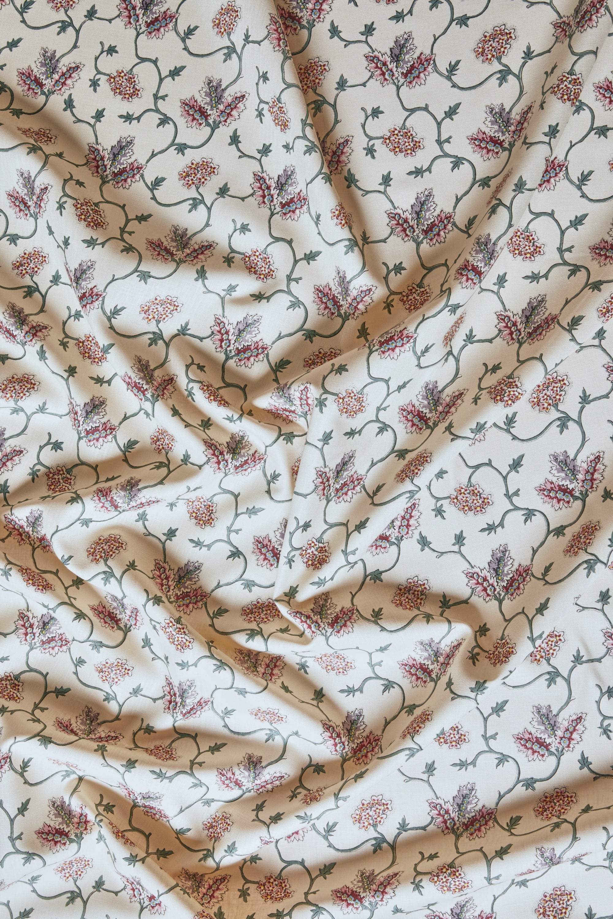 West House Trellis Paler Backcloth